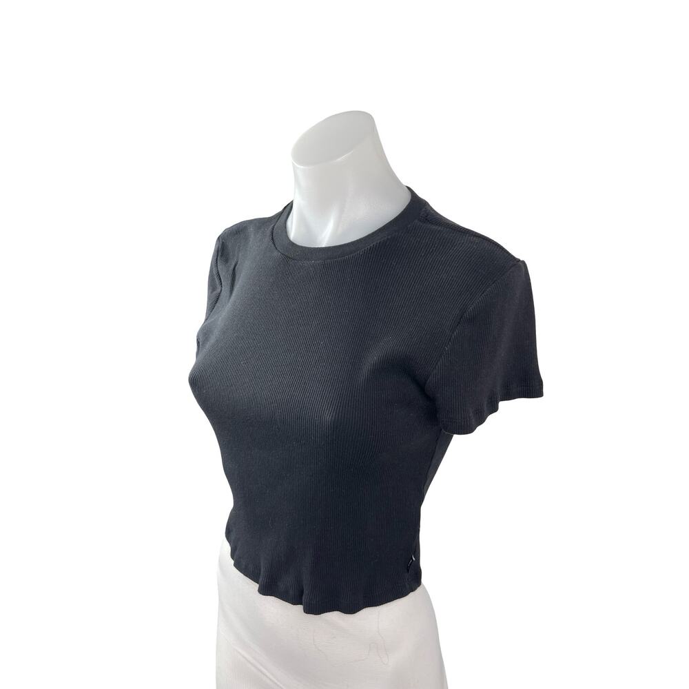 Aritzia TNA Women's Black Ribbed Knit Crew Sculpt Cropped T Shirt Tee Top Size L - Picture 3 of 6